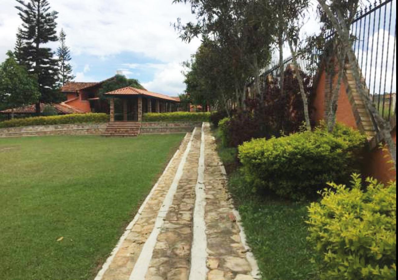 Hotel Cristo Rey Campestre 로스 산토스 외부 사진